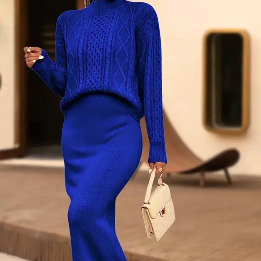Cozy soft acrylic blend chic fall/winter women’s